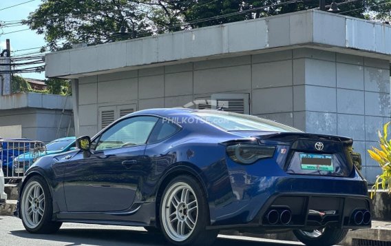 2013 Toyota 86  2.0 AT in Manila, Metro Manila-13