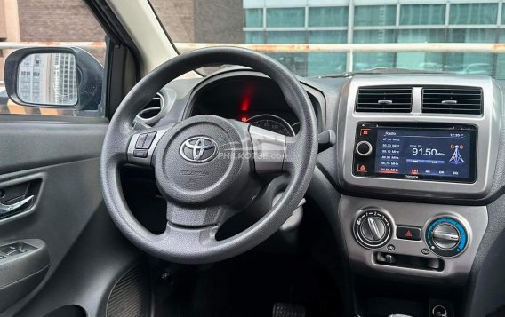 2019 Toyota Wigo  1.0 G AT in Makati, Metro Manila-10