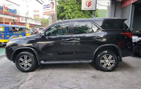 2016 Toyota Fortuner  2.7 G Gas A/T in Las Piñas, Metro Manila-2