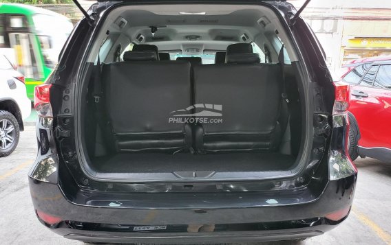 2016 Toyota Fortuner  2.7 G Gas A/T in Las Piñas, Metro Manila-13