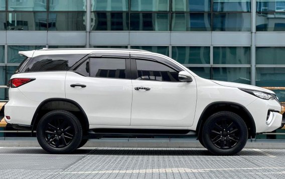 2017 Toyota Fortuner  2.4 G Diesel 4x2 AT in Makati, Metro Manila-17