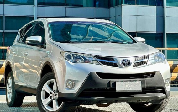 2014 Toyota RAV4  2.5 Active 4X2 AT in Makati, Metro Manila-1