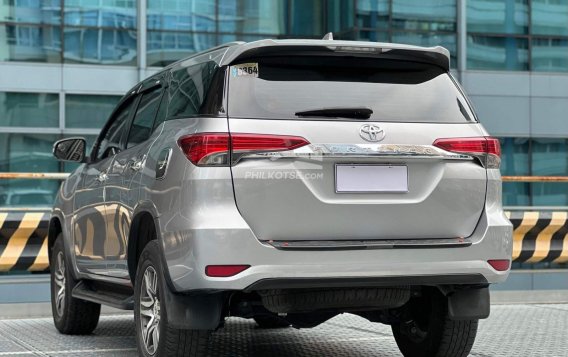 2017 Toyota Fortuner  2.4 G Diesel 4x2 AT in Makati, Metro Manila-10