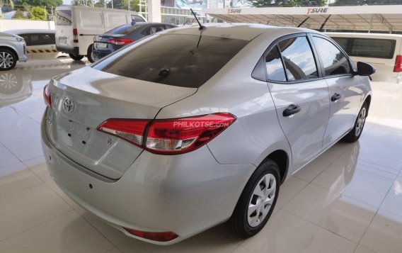 2024 Toyota Vios 1.3 XE CVT in Plaridel, Bulacan-4