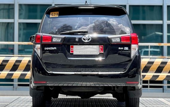 2021 Toyota Innova  2.8 E Diesel AT in Makati, Metro Manila-7