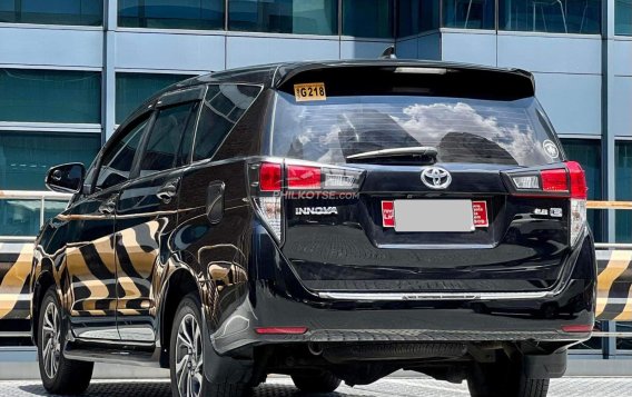 2021 Toyota Innova  2.8 E Diesel AT in Makati, Metro Manila-8