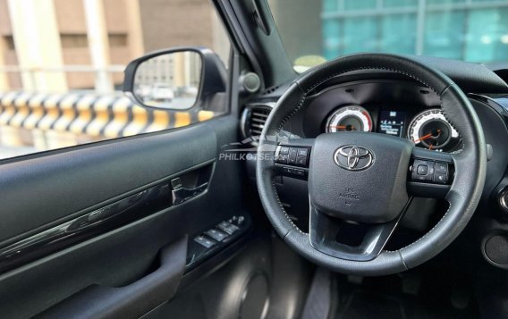 2019 Toyota Hilux in Makati, Metro Manila-10