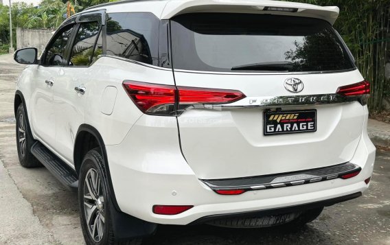 2019 Toyota Fortuner  2.4 V Diesel 4x2 AT in Manila, Metro Manila-9