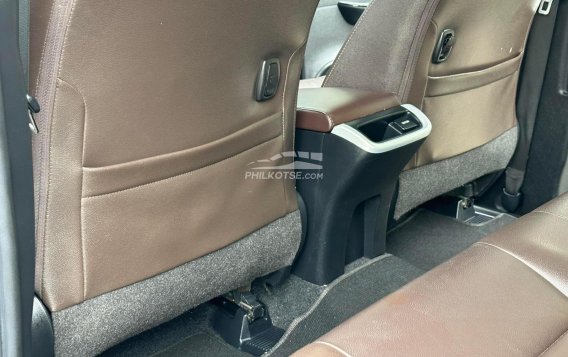 2019 Toyota Fortuner  2.4 V Diesel 4x2 AT in Manila, Metro Manila-26