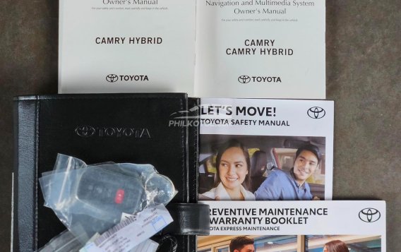 2023 Toyota Camry Hybrid in Quezon City, Metro Manila-6