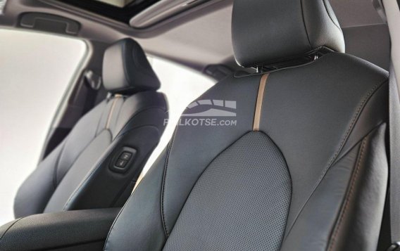 2023 Toyota Camry Hybrid in Quezon City, Metro Manila-17