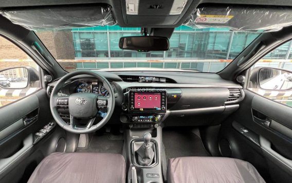 2023 Toyota Hilux in Makati, Metro Manila-4