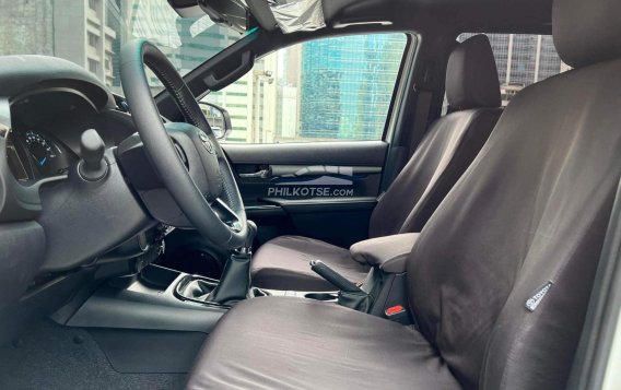 2023 Toyota Hilux in Makati, Metro Manila-7
