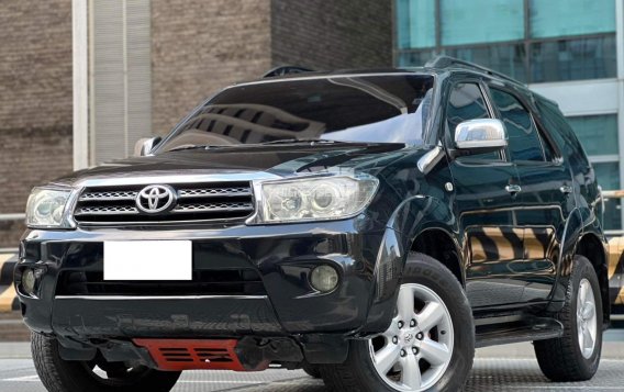 2011 Toyota Fortuner  2.4 G Diesel 4x2 AT in Makati, Metro Manila-1