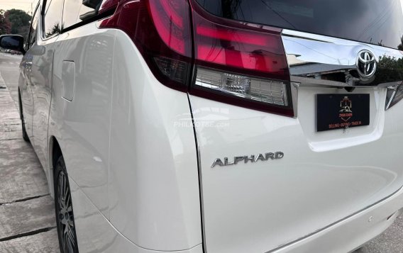 2016 Toyota Alphard in Manila, Metro Manila-11