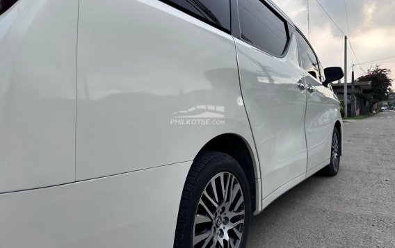 2016 Toyota Alphard in Manila, Metro Manila-13