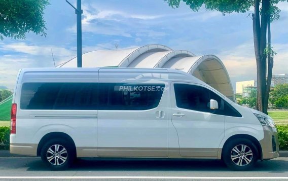 2020 Toyota Hiace  GL Grandia Tourer M/T in Makati, Metro Manila