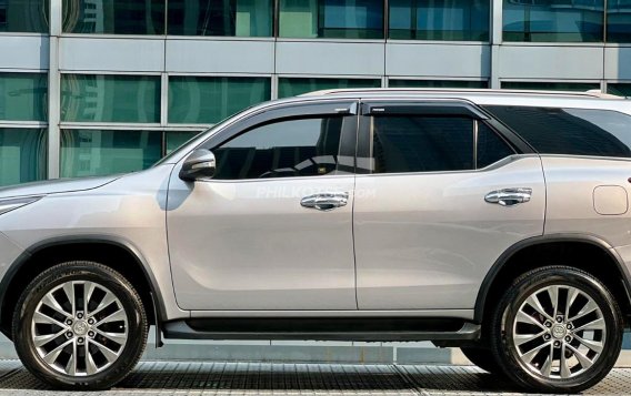 2017 Toyota Fortuner in Makati, Metro Manila-6