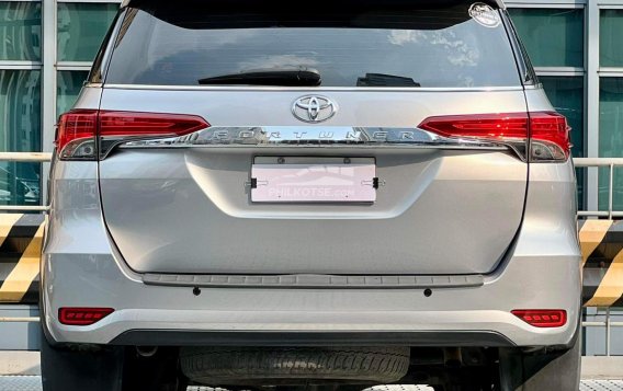 2017 Toyota Fortuner  2.7 G Gas A/T in Makati, Metro Manila-5