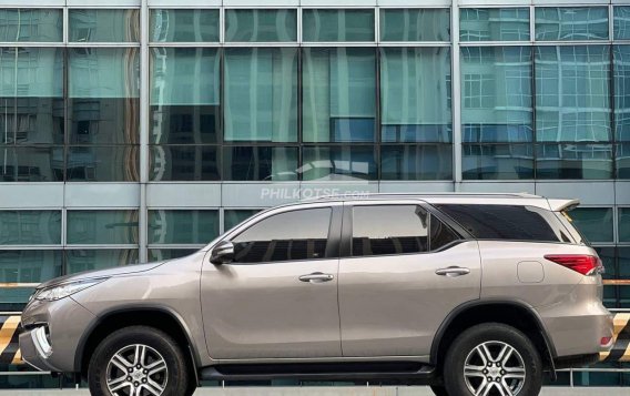 2016 Toyota Fortuner in Makati, Metro Manila-3