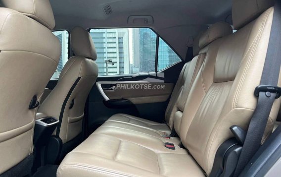 2016 Toyota Fortuner in Makati, Metro Manila-16