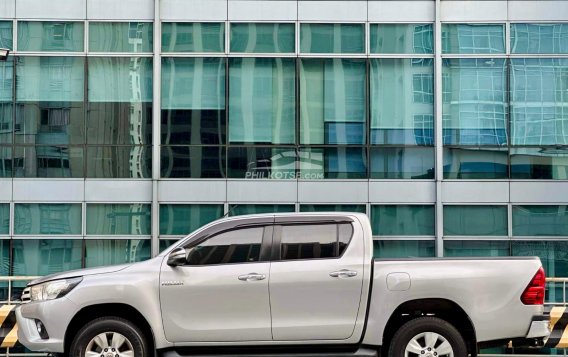 2016 Toyota Hilux in Makati, Metro Manila-6