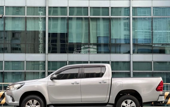 2016 Toyota Hilux in Makati, Metro Manila-5