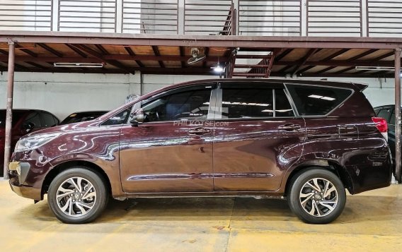 2022 Toyota Innova  2.8 E Diesel AT in Quezon City, Metro Manila-16