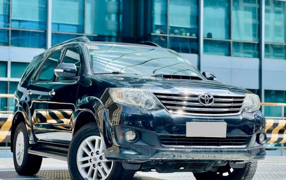 2013 Toyota Fortuner in Makati, Metro Manila-3