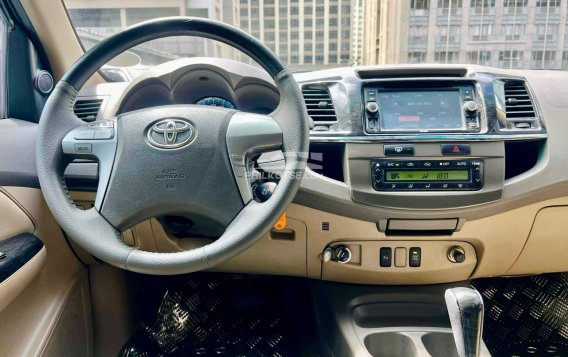 2013 Toyota Fortuner in Makati, Metro Manila-6