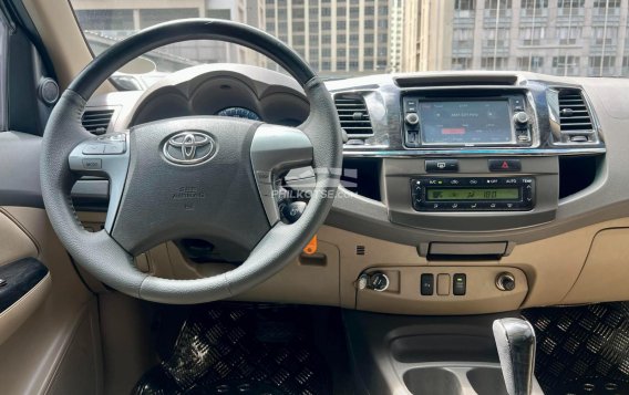 2013 Toyota Fortuner in Makati, Metro Manila-14