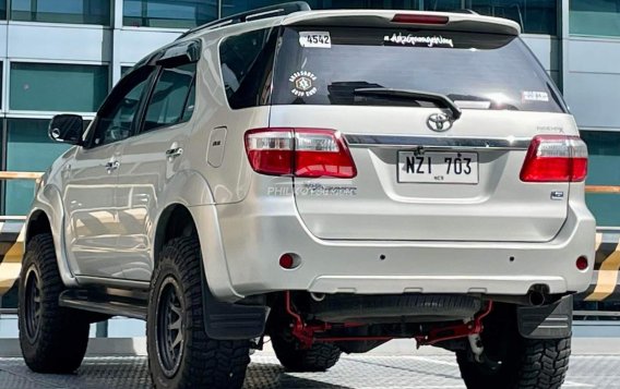 2009 Toyota Fortuner in Makati, Metro Manila-7