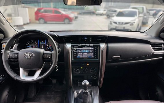 2018 Toyota Fortuner in Makati, Metro Manila-17