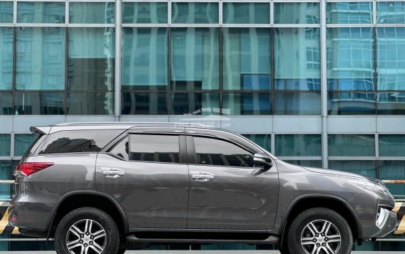 2017 Toyota Fortuner in Makati, Metro Manila-6