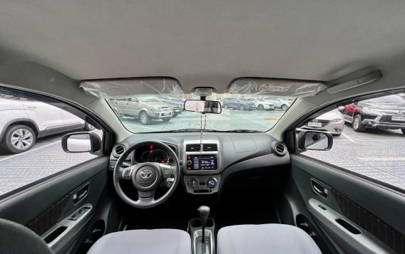 2020 Toyota Wigo  1.0 G AT in Makati, Metro Manila-9