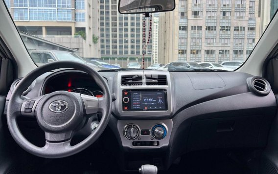 2020 Toyota Wigo  1.0 G AT in Makati, Metro Manila-11