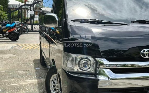 2017 Toyota Hiace  Super Grandia 3.0 LXV A/T in Manila, Metro Manila-19