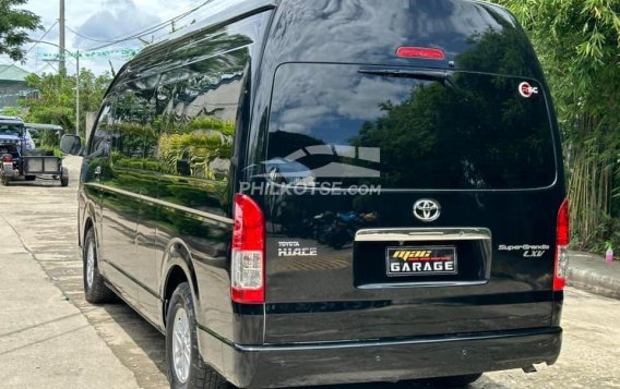 2017 Toyota Hiace  Super Grandia 3.0 LXV A/T in Manila, Metro Manila-16