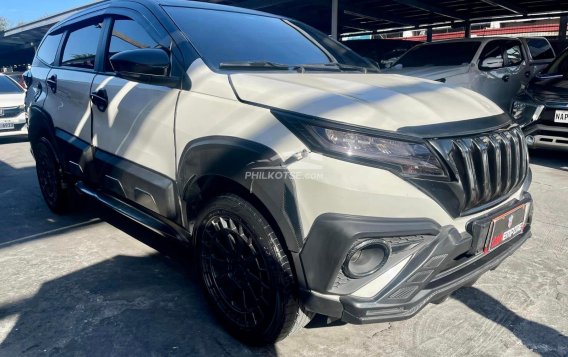 2018 Toyota Rush  1.5 E AT in Las Piñas, Metro Manila-7