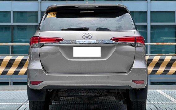 2018 Toyota Fortuner  2.8 V Diesel 4x4 AT in Makati, Metro Manila-11