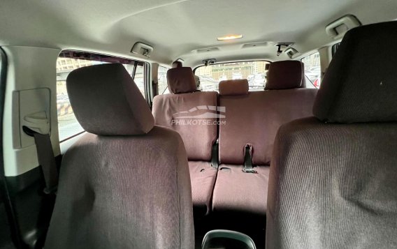 2024 Toyota Innova  2.8 E Diesel AT in Makati, Metro Manila-2