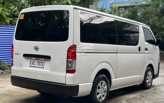 2022 Toyota Hiace  Commuter 3.0 M/T in Manila, Metro Manila-7
