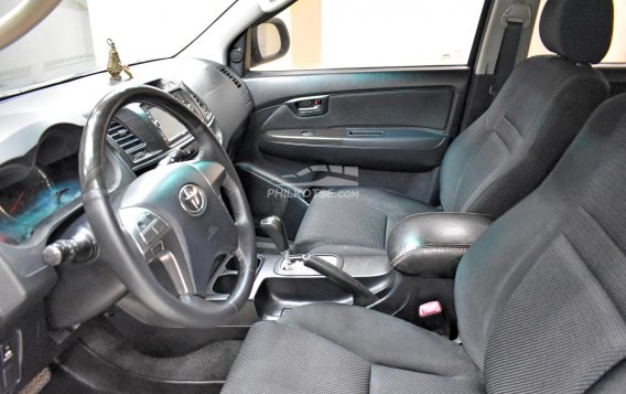 2015 Toyota Fortuner  2.4 G Diesel 4x2 AT in Lemery, Batangas-12
