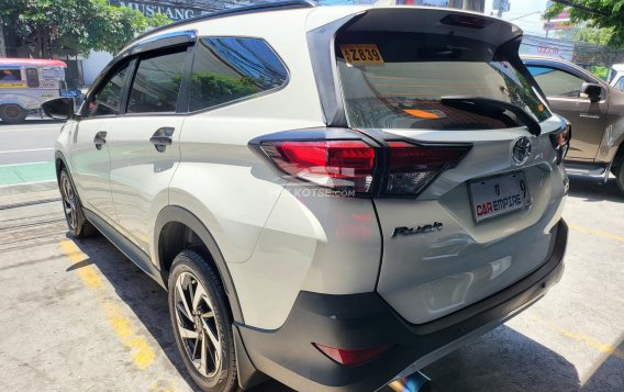 2018 Toyota Rush  1.5 G AT in Las Piñas, Metro Manila-11