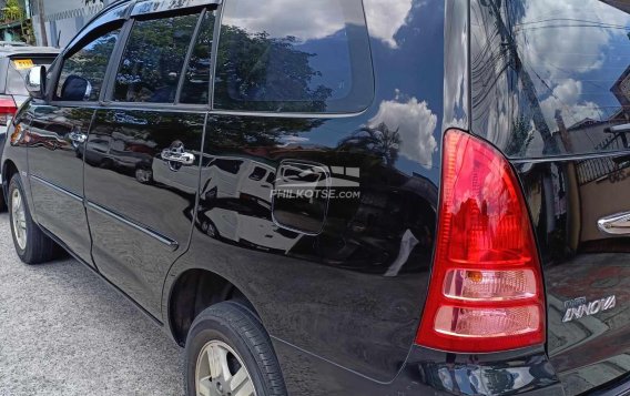 2007 Toyota Innova  2.0 G Gas AT in Manila, Metro Manila-3