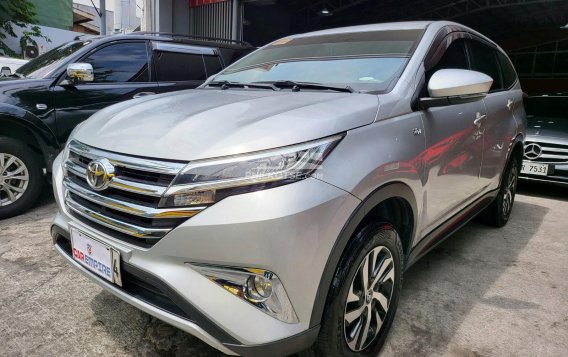 2019 Toyota Rush  1.5 E AT in Las Piñas, Metro Manila-13