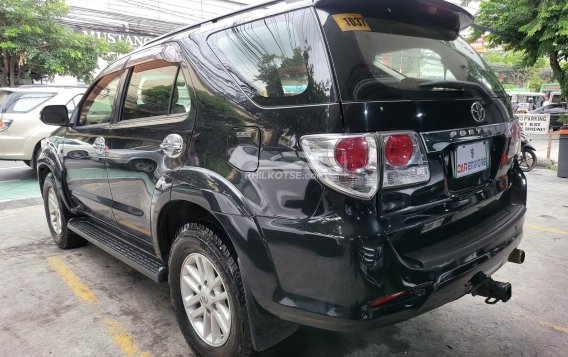 2013 Toyota Fortuner  2.7 G Gas A/T in Las Piñas, Metro Manila-11