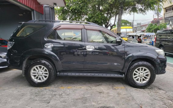 2013 Toyota Fortuner  2.7 G Gas A/T in Las Piñas, Metro Manila-8