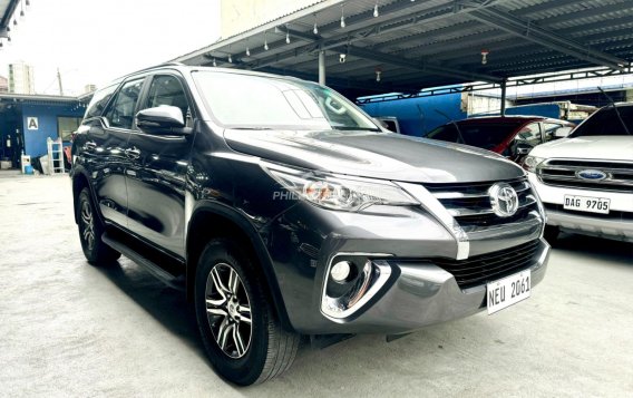 2020 Toyota Fortuner in Las Piñas, Metro Manila-2