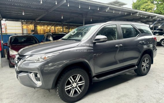 2020 Toyota Fortuner in Las Piñas, Metro Manila-3